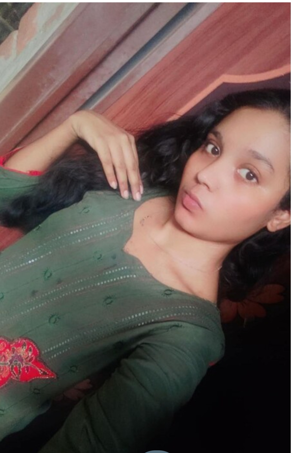 Beautiful inocent GF Showing nude video