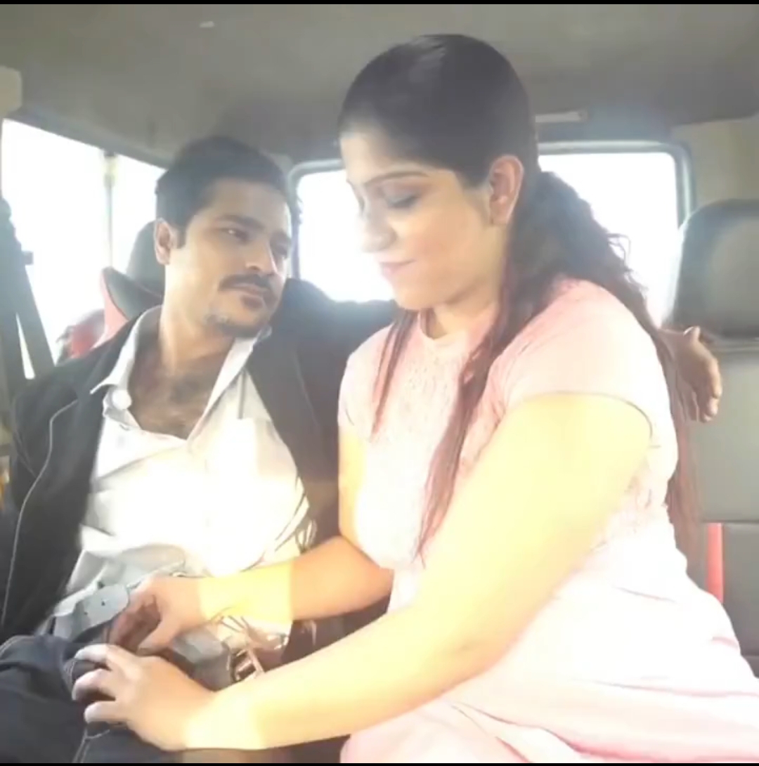Sexy Bhabhi fucked in the car very hard