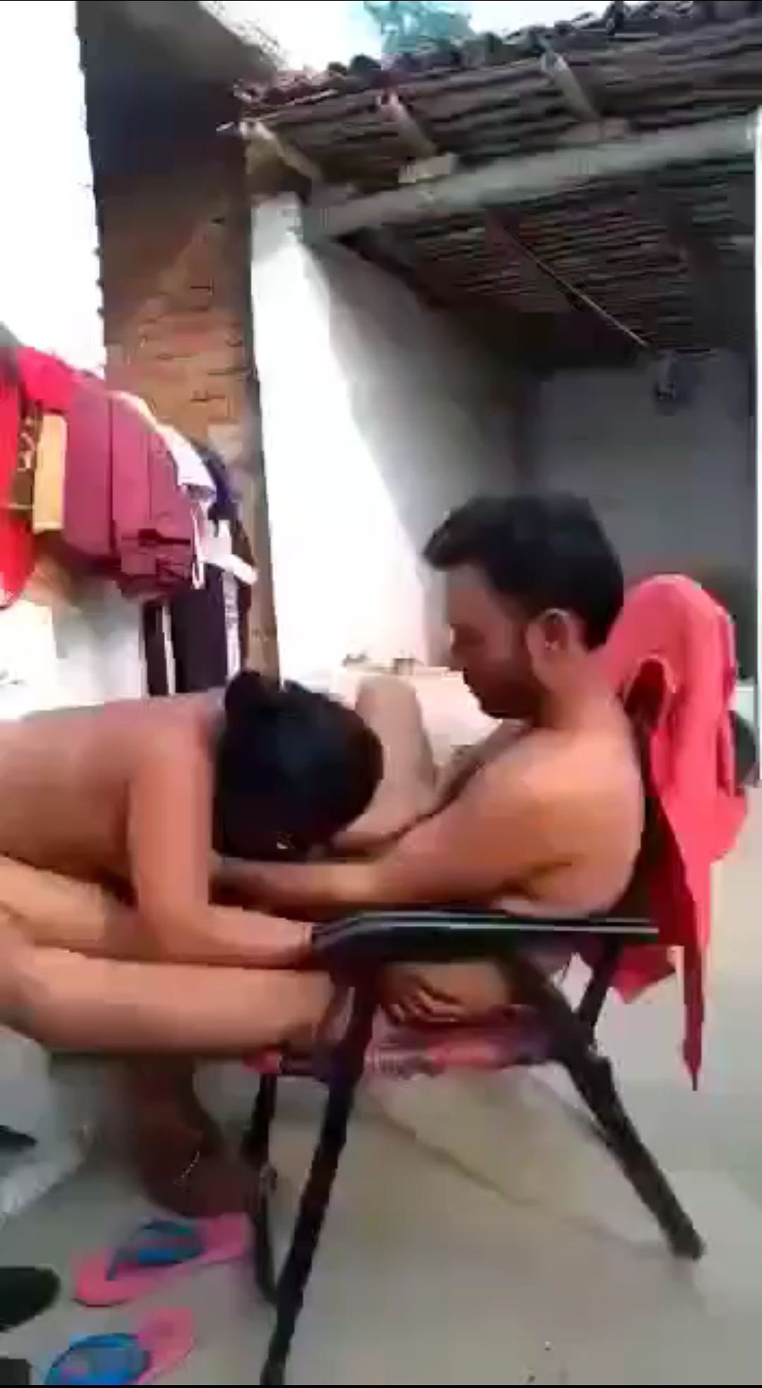 Desi indian couple fuck in the chair
