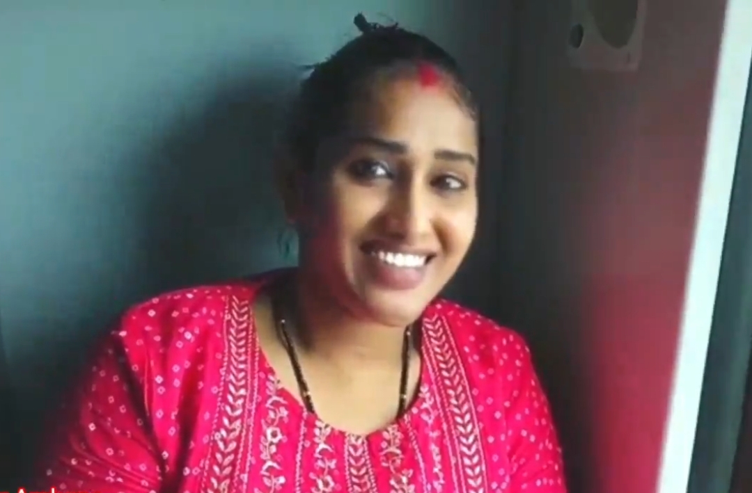 Bihari desi bhabhi fucked in the trail buggy