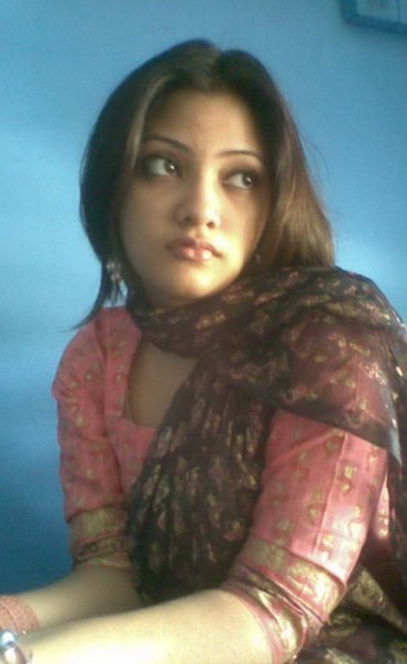 Bangladeshi girl hardcore with old best friend in hotel