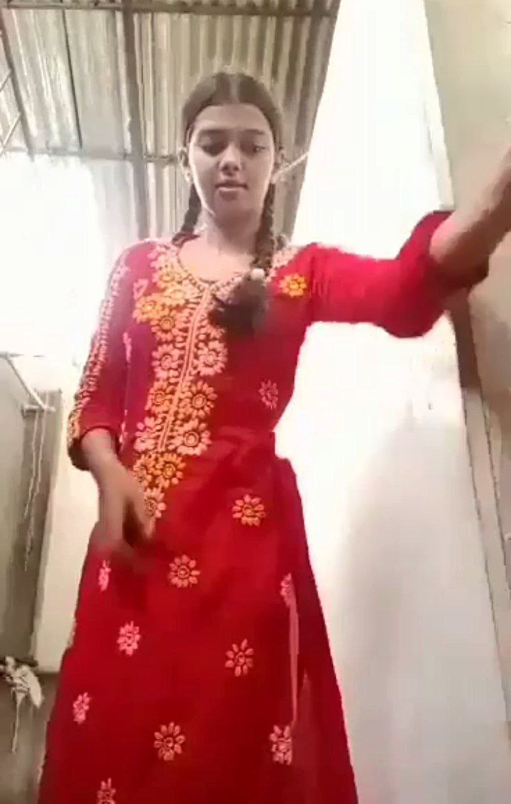 Beautifull south girl remove all cloths and rubbing pussy