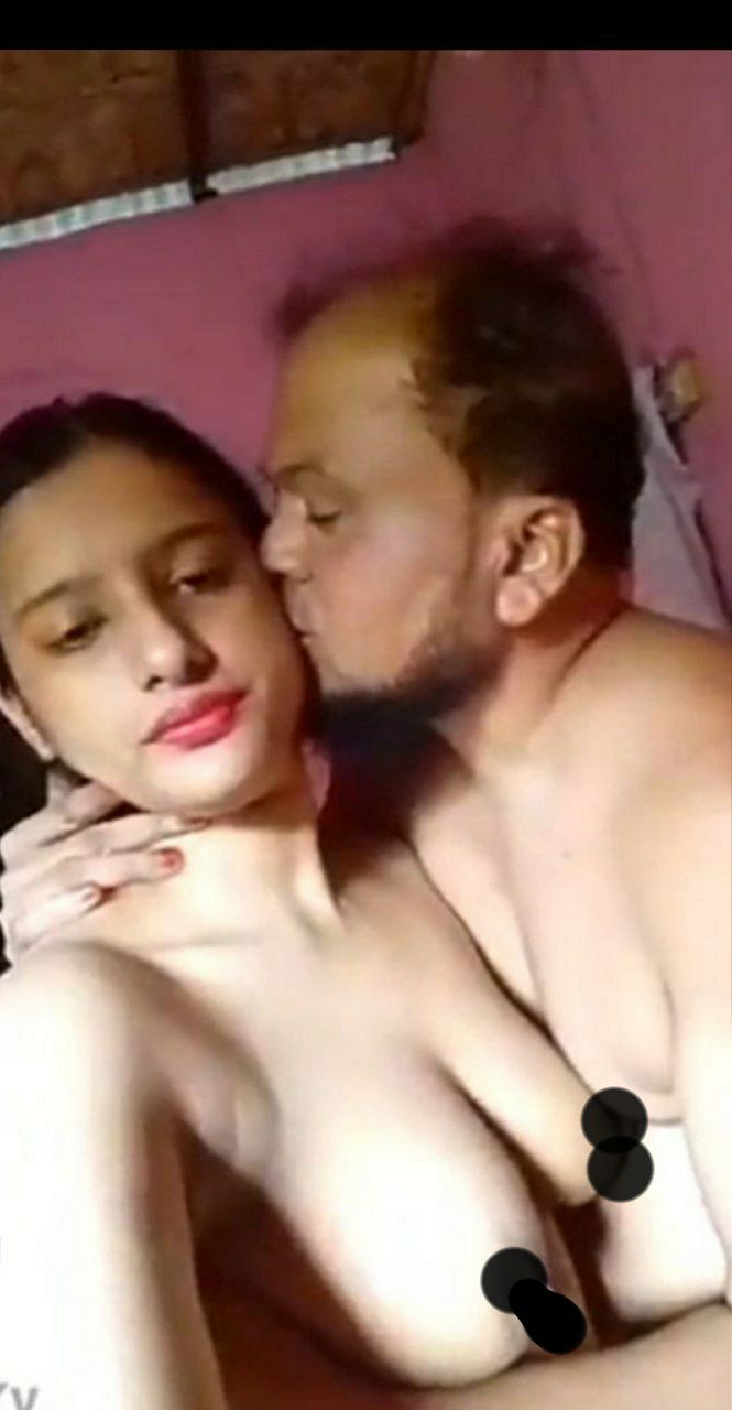 Beautifull girl with muslim boy
