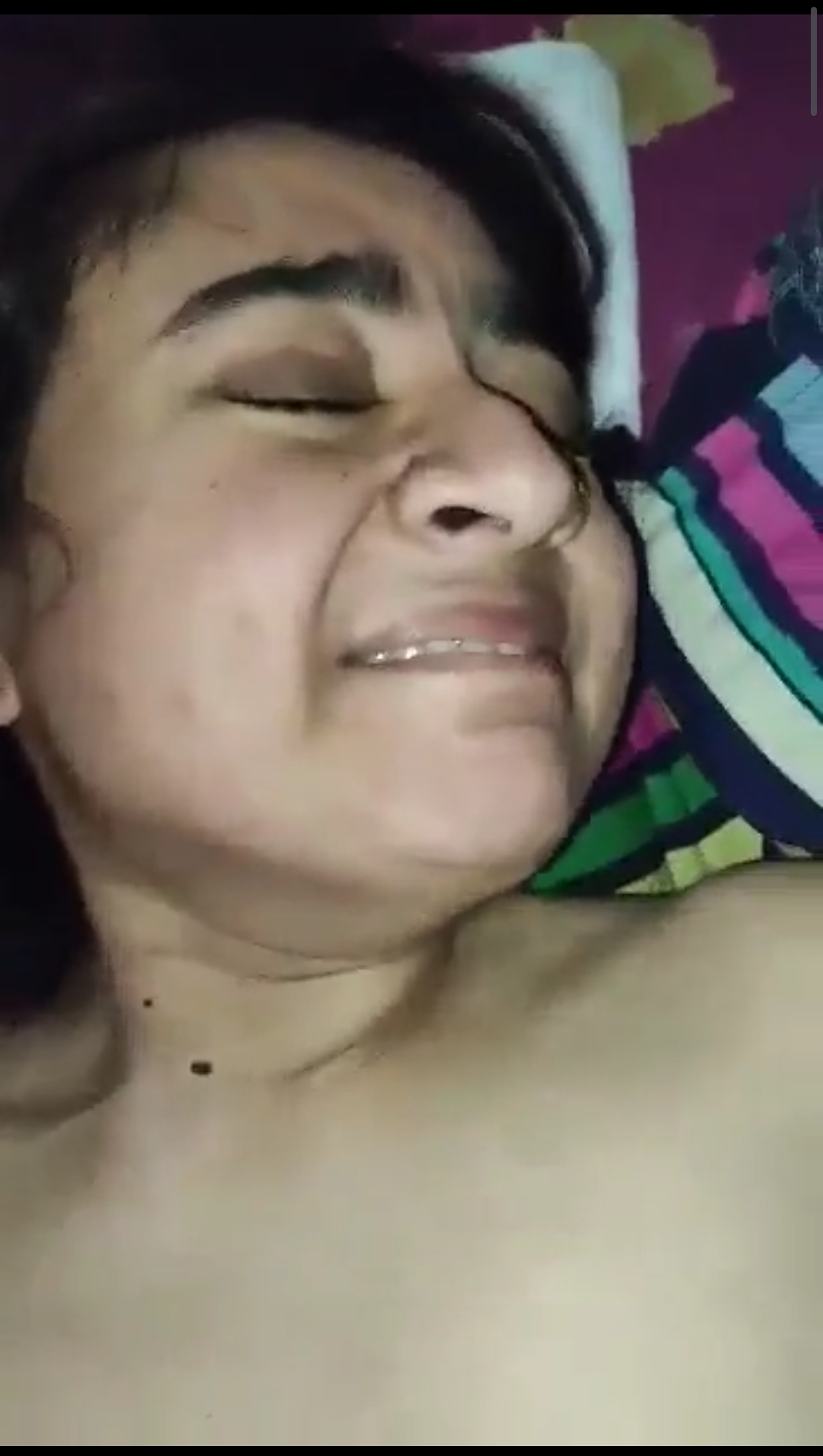 Beautifull indian girl fucked with hot boyfrnd
