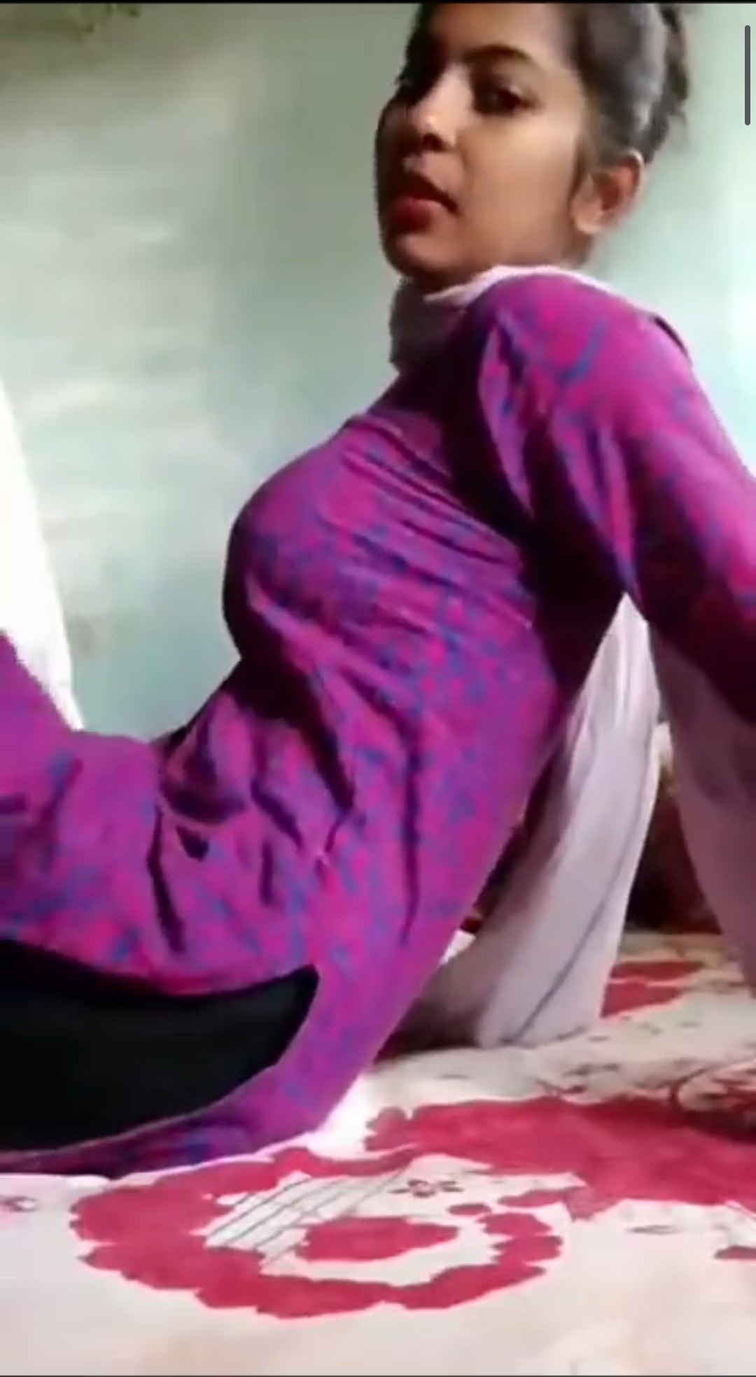 Punjabi horney girl Showing small boobs and materbate with brinjal