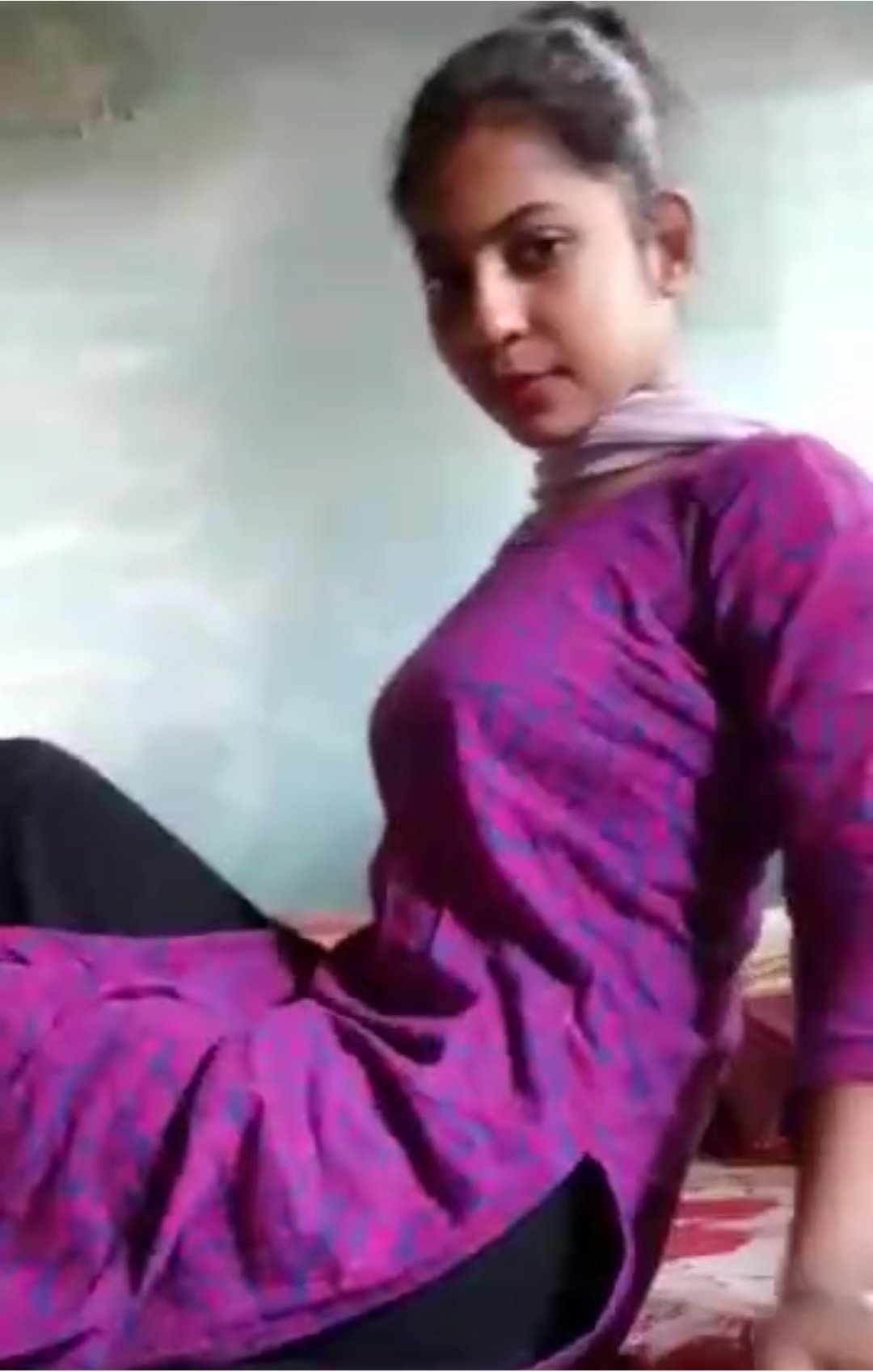 Beautifull desi punjabi girl very horney viral mms video